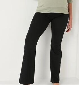NWOT Old Navy Maternity Wide leg leggings Size XS